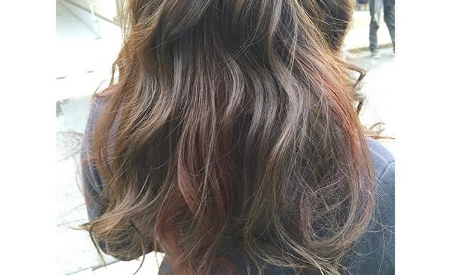 秋紅葉と共に ヘアカラーも秋色にチェンジ 素敵カラーなら下北沢の美容室rosso 下北沢の美容室セット Sete